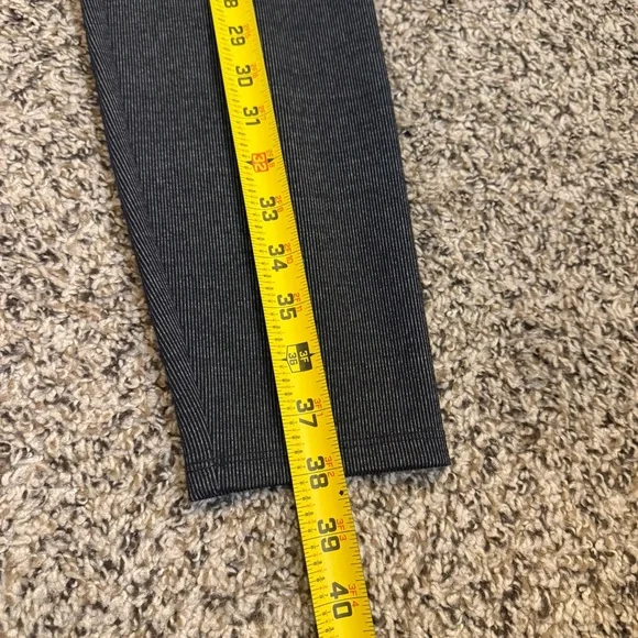 LYSSÉ New York Charcoal Gray Stretch Work Attire Leggings Womens Size Medium - Picture 4 of 9